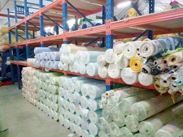 1571208373766916.jpg 紡織皮革行業(yè)倉庫貨架.jpg